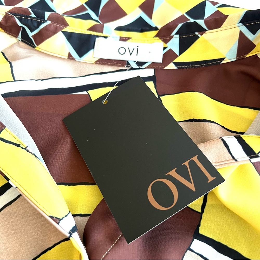 OVI Geometric Patterned Button-Up Shirt - Picture 9 of 9